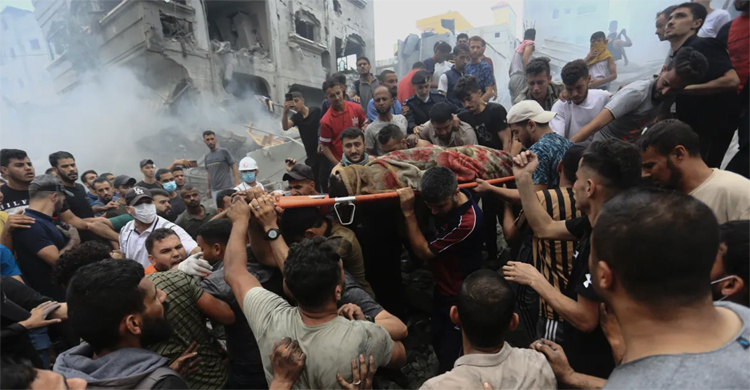 Rockets fired from Lebanon towards Israel as Gaza is bombed