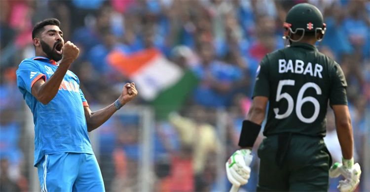 India restrict lacklustre Pakistan to 191
