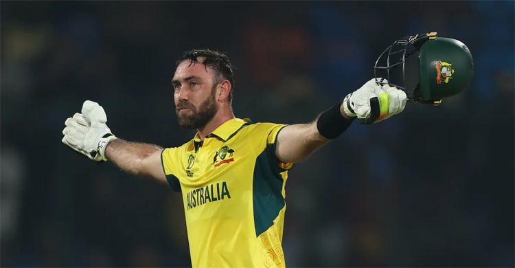 Maxwell, Warner hundreds propel Australia to 399-8 v Netherlands