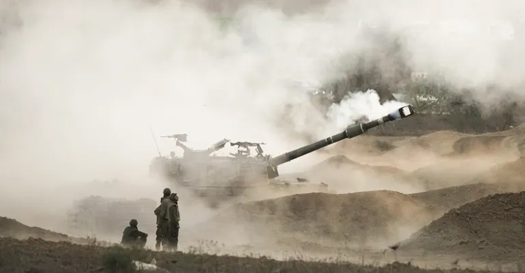 Israel stages large overnight ground raid into Gaza Strip