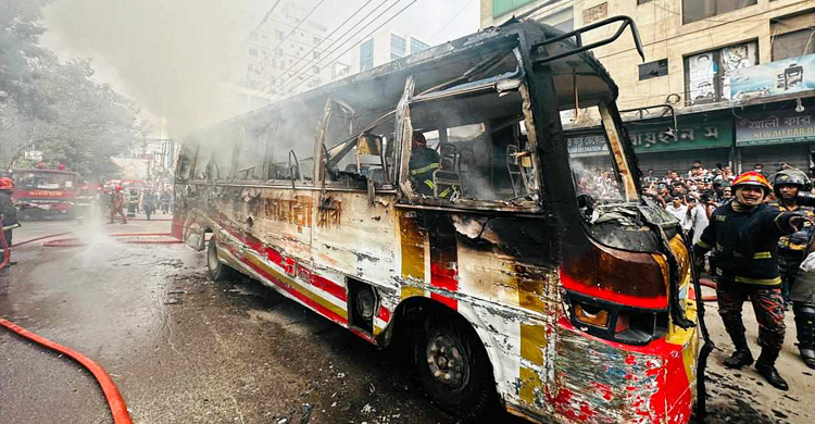 Bus set on fire in Bijoynagar
