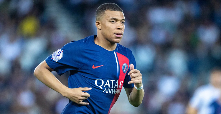 Real plan fresh move for Mbappe - Saturday's gossip