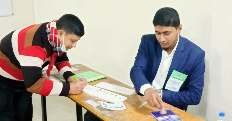 Voting in 12th national elections ends