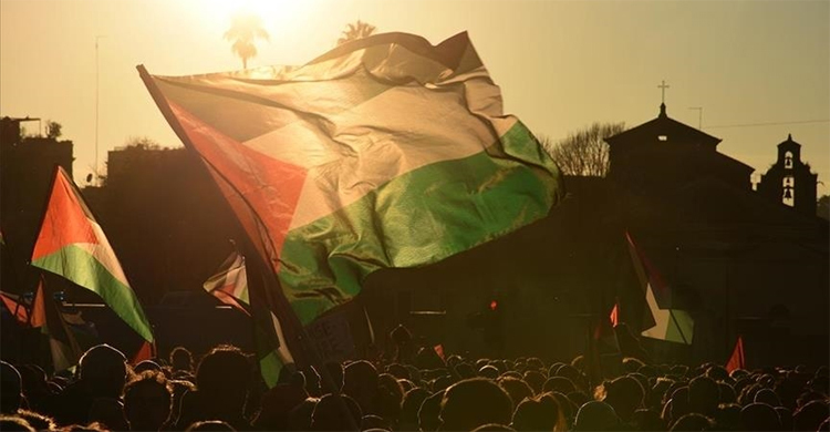 French opposition lawmakers challenge FM's stance on Israel's actions in Gaza