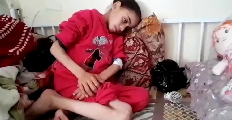 Gaza starvation could amount to war crime, UN human rights chief tells BBC