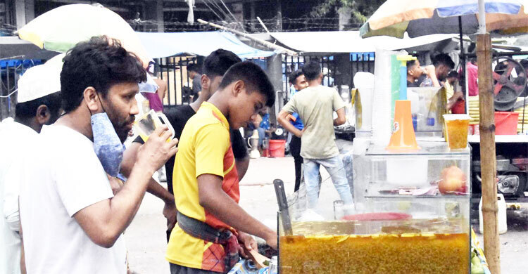 Severe heat wave grips some parts of country