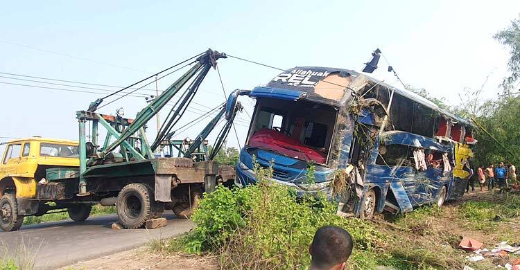 Five killed as bus plunges into ditch in Cumilla