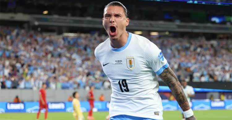 Uruguay put five past Bolivia to edge closer to Copa quarters