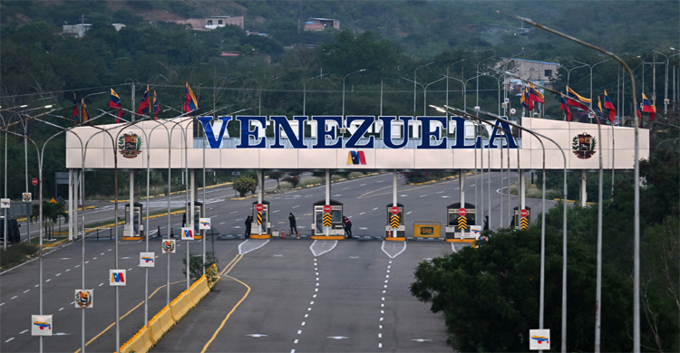 ভেনেজুয়েলায় হামলার ঘটনায় কী বলছে বিশ্ব?