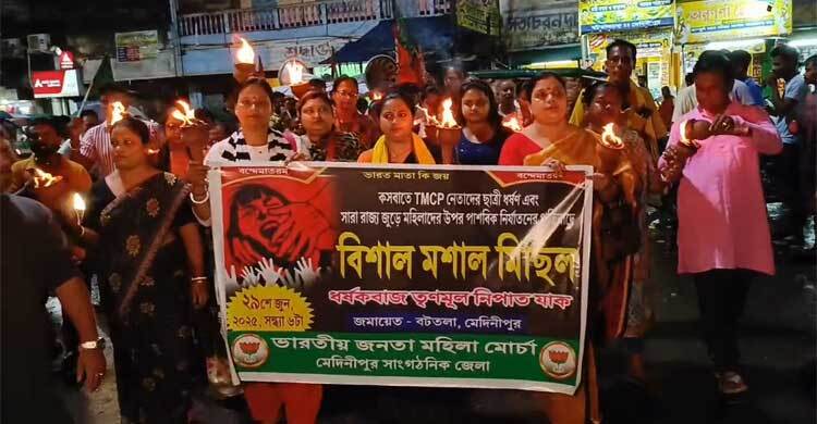 ক্যাম্পাসে শিক্ষার্থী ধর্ষণ, উত্তপ্ত কলকাতার রাজনীতি