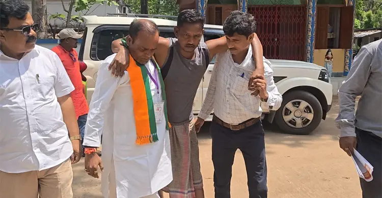 বীরভূমে ভোটকেন্দ্রে অশান্তি