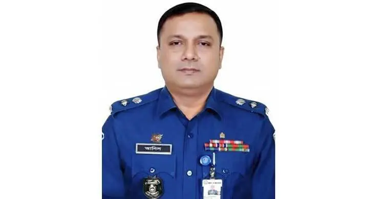 ‘আপনার বহু আগে আমি ছাত্রদল করেছি’বক্তব্য নিয়ে যা বললেন এসপি আনিস