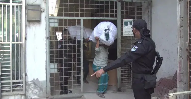 নারায়ণগঞ্জে ৩ কোটি টাকার নিষিদ্ধ চাইনিজ দুয়ারী জাল জব্দ