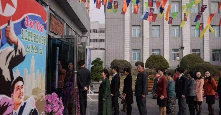 যে দেশে প্রার্থী একজন হলেও ভোট পড়ে শতভাগ