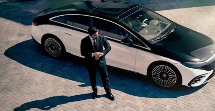 লাক্সারি রাইড সেবা জোরদারে ব্ল্যাকলেন কিনছে উবার