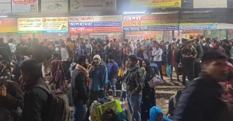 ভোট দিতে ঘরমুখো মানুষ, মহাসড়কে চাপ বাড়ছে