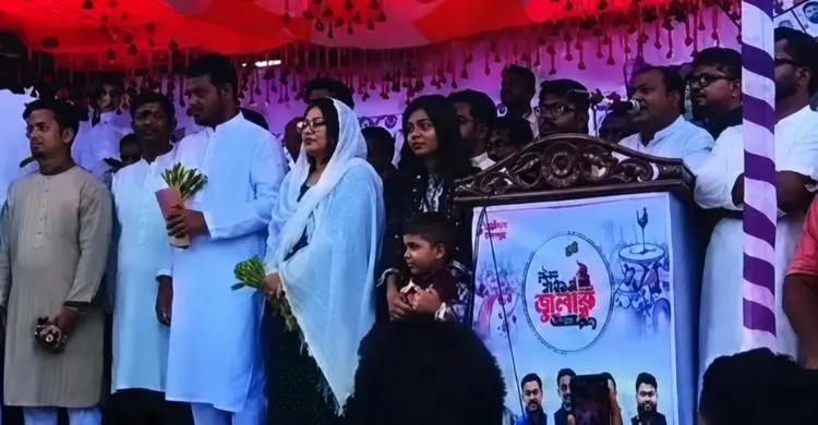 মঞ্চে সারজিস-পাটওয়ারী, ‘জয়বাংলা’ বলে বক্তব্য শেষ করলেন এনসিপি নেতা