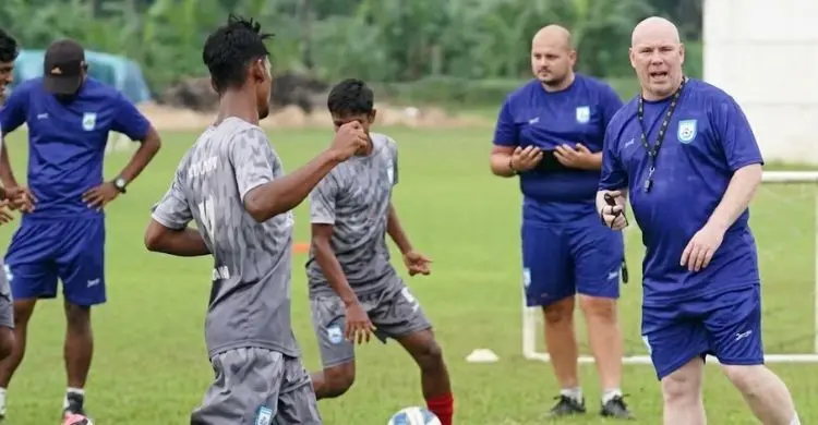 ‌‘আমি হামলার শিকার, আমাকে আত্মরক্ষা করতে হয়েছে’