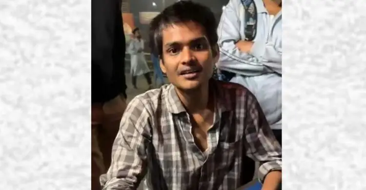 শাটলের সিটে বসা নিয়ে শিক্ষার্থীকে মারধরের অভিযোগ