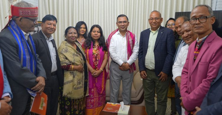 তারেক রহমানের সঙ্গে ক্ষুদ্র জাতিগোষ্ঠী দলের নেতাদের সাক্ষাৎ