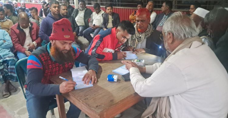 আখতারুজ্জামানের হাত ধরে দুই শতাধিক কর্মীর জামায়াতে যোগদান