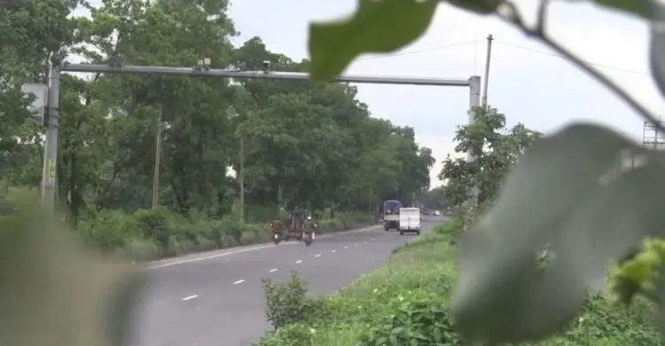ঢাকা-চট্টগ্রাম মহাসড়কে বসছে এআই ক্যামেরা, থাকবে ‘অটো ফাইন সিস্টেম’
