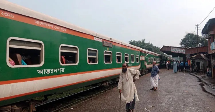 Fire breaks out in Upaban Express train engine in Moulvibazar