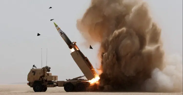 একদিনে ইরানের ১৭ বেসামরিক স্থাপনায় যুক্তরাষ্ট্র-ইসরায়েলের হামলা