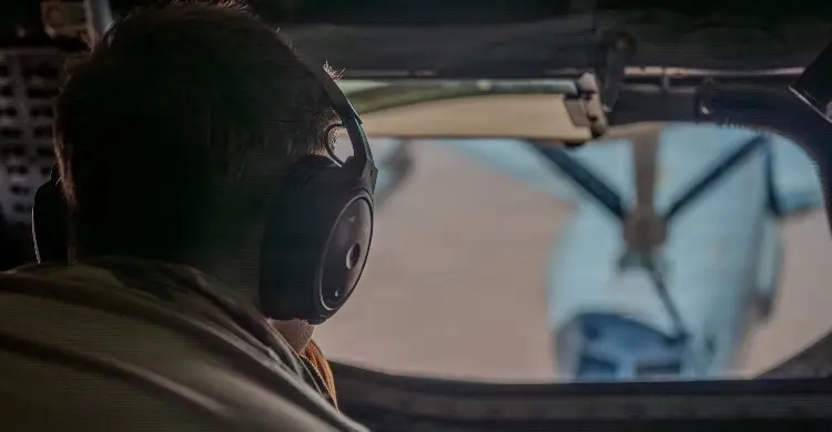 যেভাবে উদ্ধার হলেন ইরানে ভূপাতিত মার্কিন যুদ্ধবিমানের দ্বিতীয় পাইলট