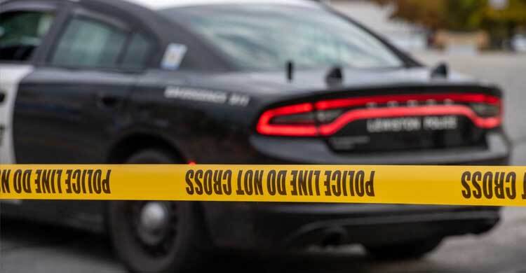 যুক্তরাষ্ট্রে ব্যাপক ধরপাকড়, দু’দিনেই গ্রেফতার কয়েকশ অবৈধ অভিবাসী