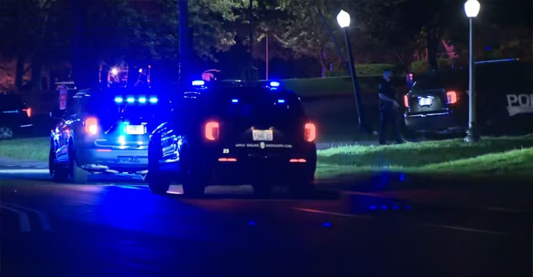 যুক্তরাষ্ট্রে বিয়ের অনুষ্ঠানে বন্দুকহামলায় নিহত ১, ‘ফ্রি প্যালেস্টাইন’ স্লোগান