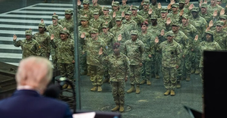 যুক্তরাষ্ট্র ইরানে স্থল অভিযান চালালে ফলাফল কী হবে, ঝুঁকি কতটা?
