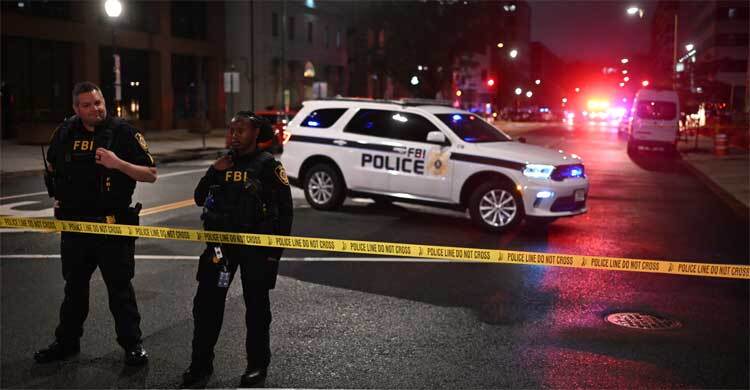 নর্থ ক্যারোলিনায় অভিবাসন অভিযান শুরু