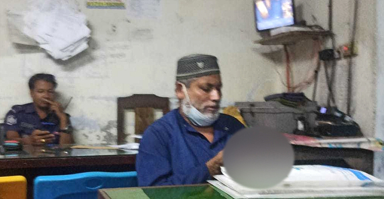 বরিশালে আওয়ামী লীগ নেতাকে পিটিয়ে পুলিশে সোপর্দ