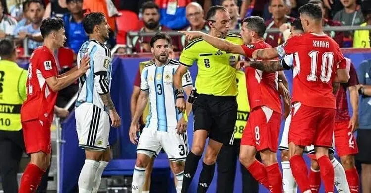 ফিফার কাছে ব্যাখ্যা চাইলেন ভিএআরের সিদ্ধান্তে ক্ষুব্ধ সুইস মিডফিল্ডার