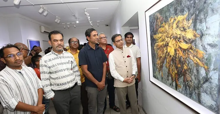 ঢাকায় ‘ক্রস রোড…নট এ প্রজেক্ট..’ শিল্প প্রদর্শনী উদ্বোধন