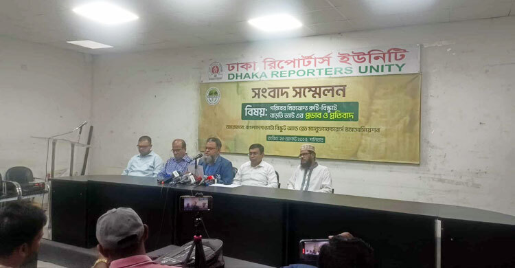 এভাবে ভ্যাট বাড়ালে একসময় শুধু প্যাকেট থাকবে, বিস্কুট-রুটি নয়