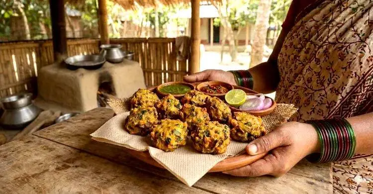 বৃষ্টির বিকেলে হয়ে যাক মৌসুমি সবজির বড়া