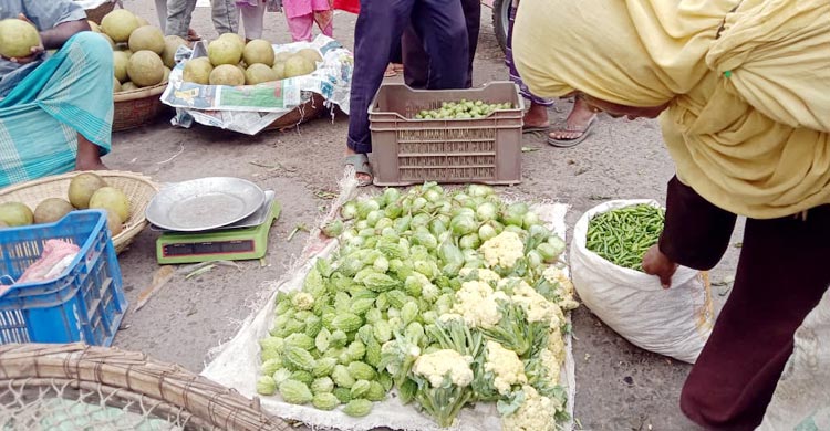 রাজশাহীর সবজির বাজারে স্বস্তির হাওয়া