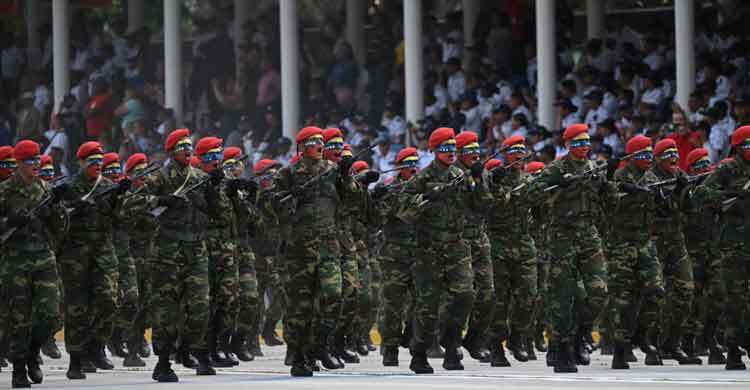 সেনাবাহিনীতে ৫৬০০ নতুন সদস্য যুক্ত করলো ভেনেজুয়েলা