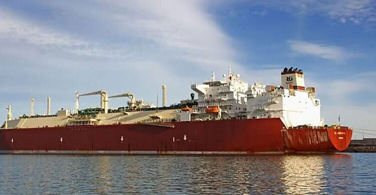 Eight fuel-carrying vessels anchored at Ctg port