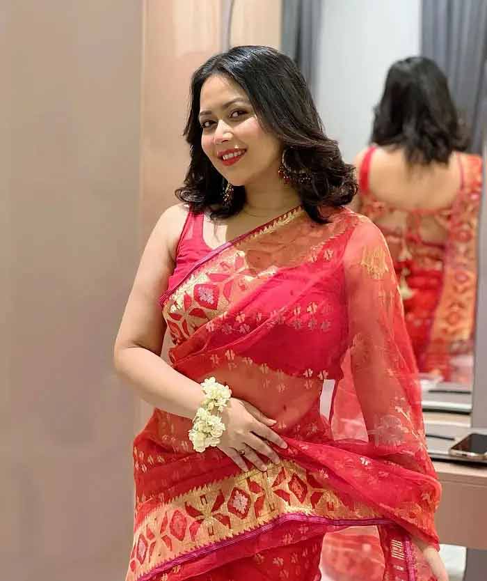 জামদানির বুননে বিয়ের স্বপ্ন