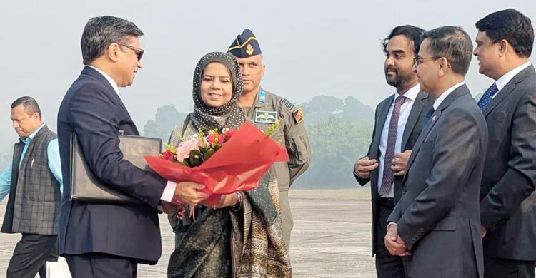 Indian Foreign Secretary arrives in Dhaka