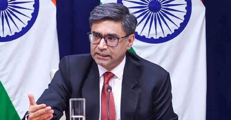 Etik kiygan qiz minatka beradi Porno filmlar va SSSR