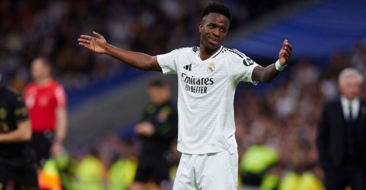 ঘরের মাঠে হেরে আরও পিছিয়ে পড়লো রিয়াল মাদ্রিদ