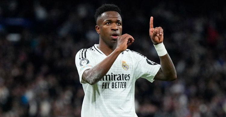 ভিনিসিয়ুসের সৌদি যাওয়ার গুঞ্জন নিয়ে যা বললেন রিয়াল কোচ