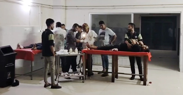 ভৈরবে দুই বংশের চার ঘণ্টার সংঘর্ষে আহত ৫০