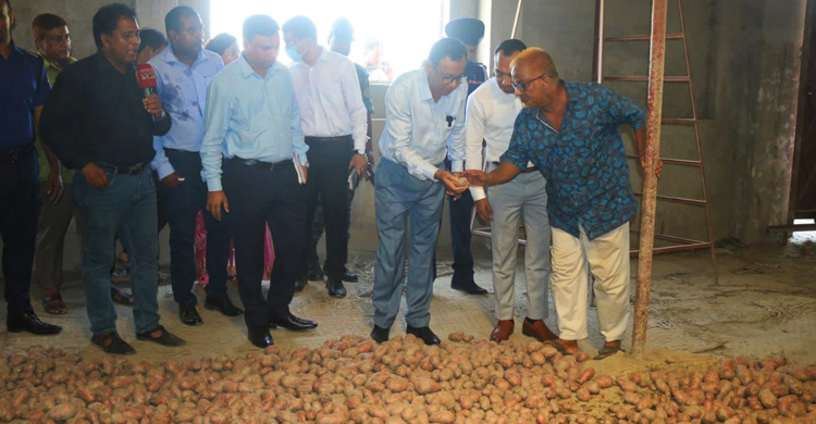 দাম বেশি নেওয়ায় ১৪৪ প্রতিষ্ঠানকে জরিমানা