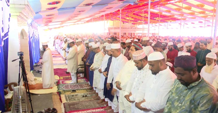 অনেক ত্যাগের পর আজকের গণতান্ত্রিক অবস্থা ফিরে পেয়েছি: স্পিকার