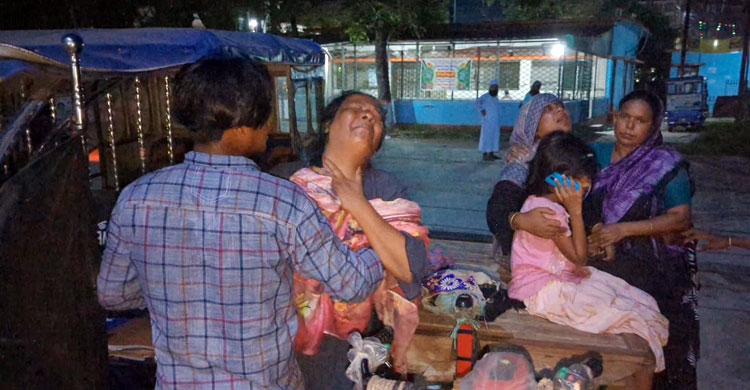 নির্বাচনী মিছিলে অসুস্থ হয়ে মারা গেলেন সমর্থক